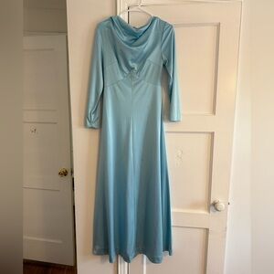 Elegant Blue Long Sleeve Dress